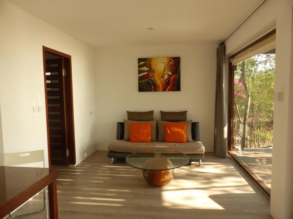 Castaway Surf Retreat 1 Hotel Sekongkang Exterior foto