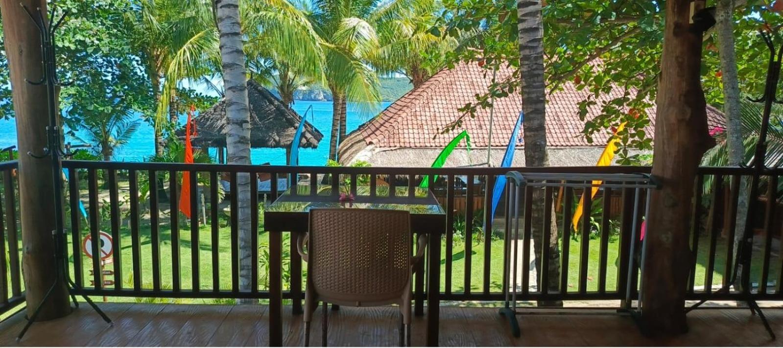 Castaway Surf Retreat 1 Hotel Sekongkang Exterior foto